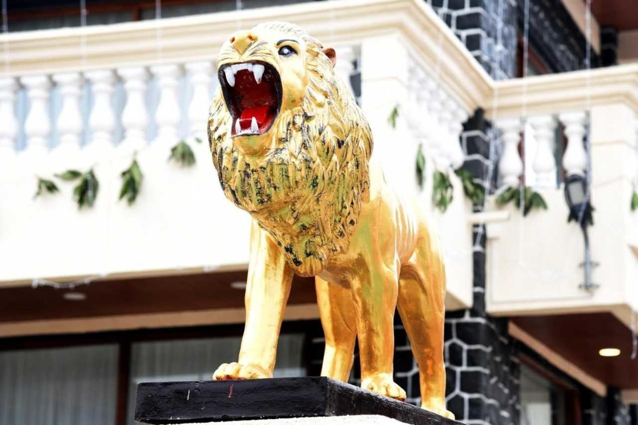 Maharaja The Royal Resort ธาเน ภายนอก รูปภาพ